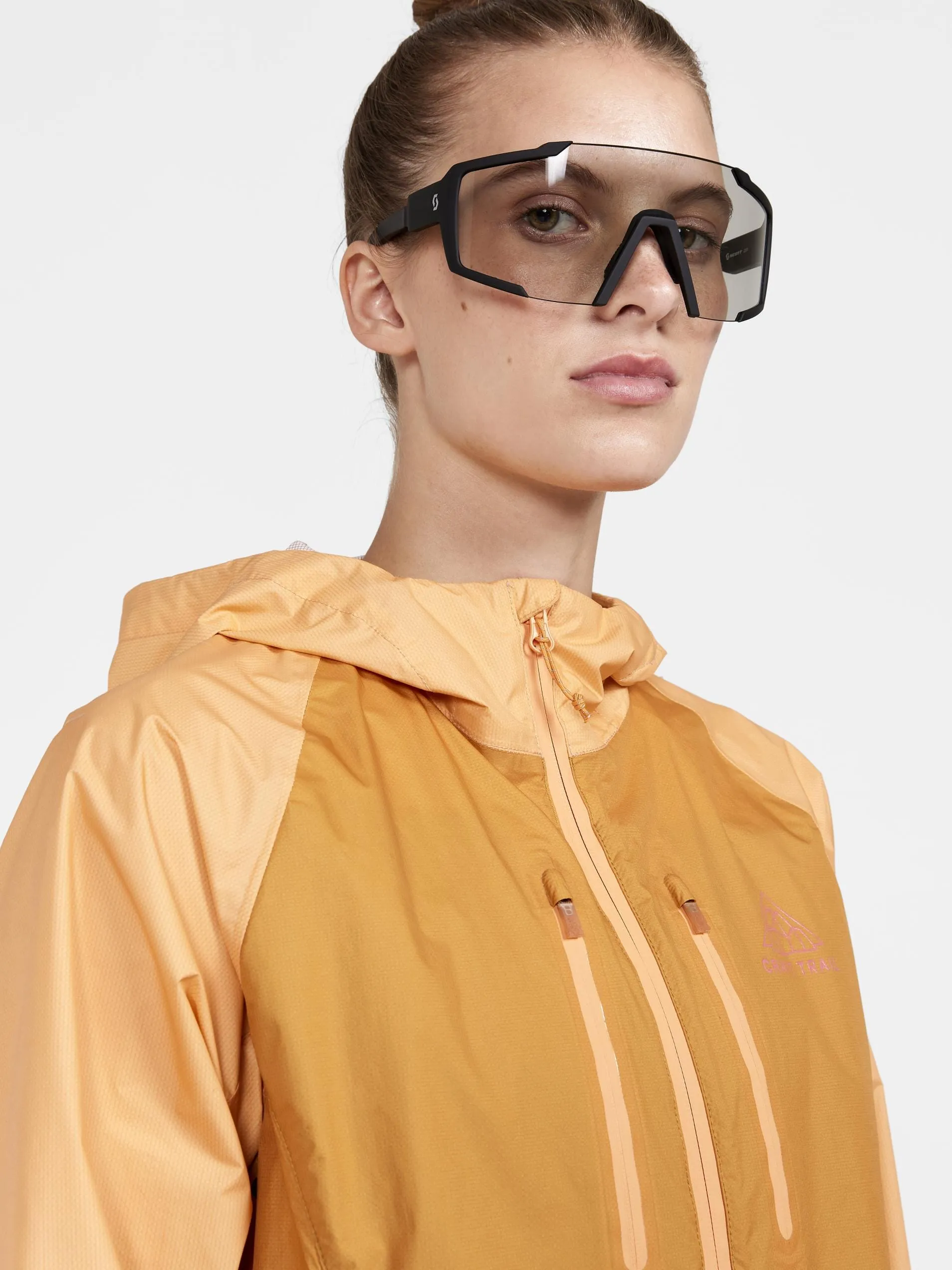 WOMEN'S PRO TRAIL RUNNING LIGHT WEIGHT JACKET